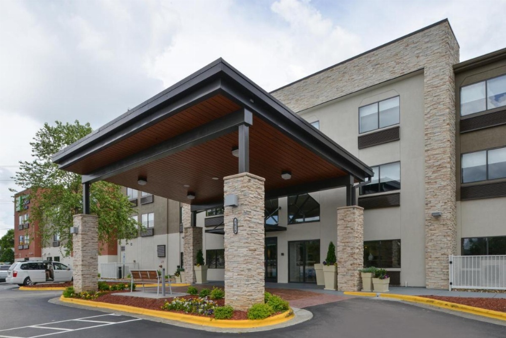 Holiday Inn Express & Suites RALEIGH NE - MEDICAL CTR AREA Image 31